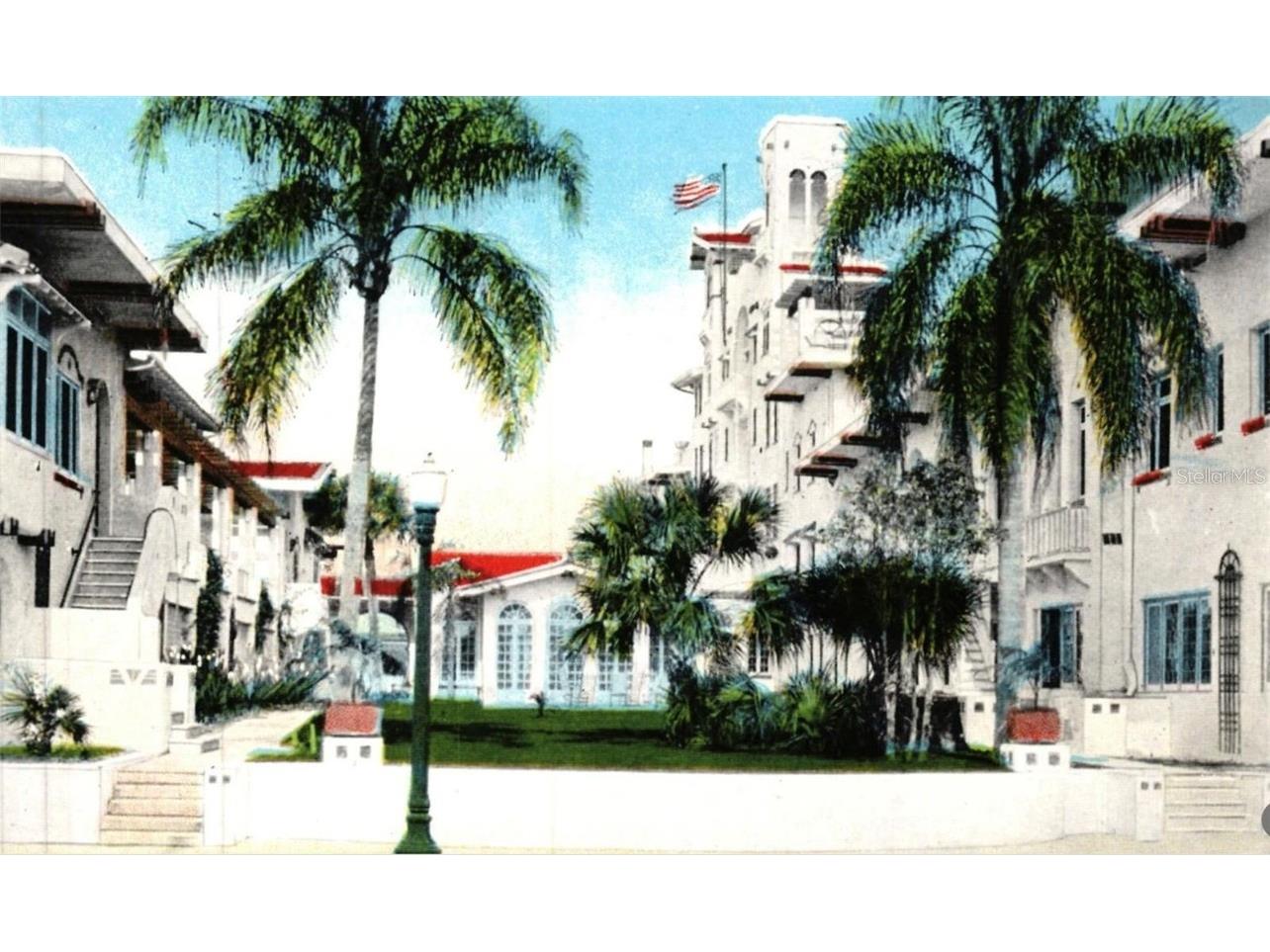 65 S Palm Avenue #702 Sarasota FL 34236 A4670076 image18