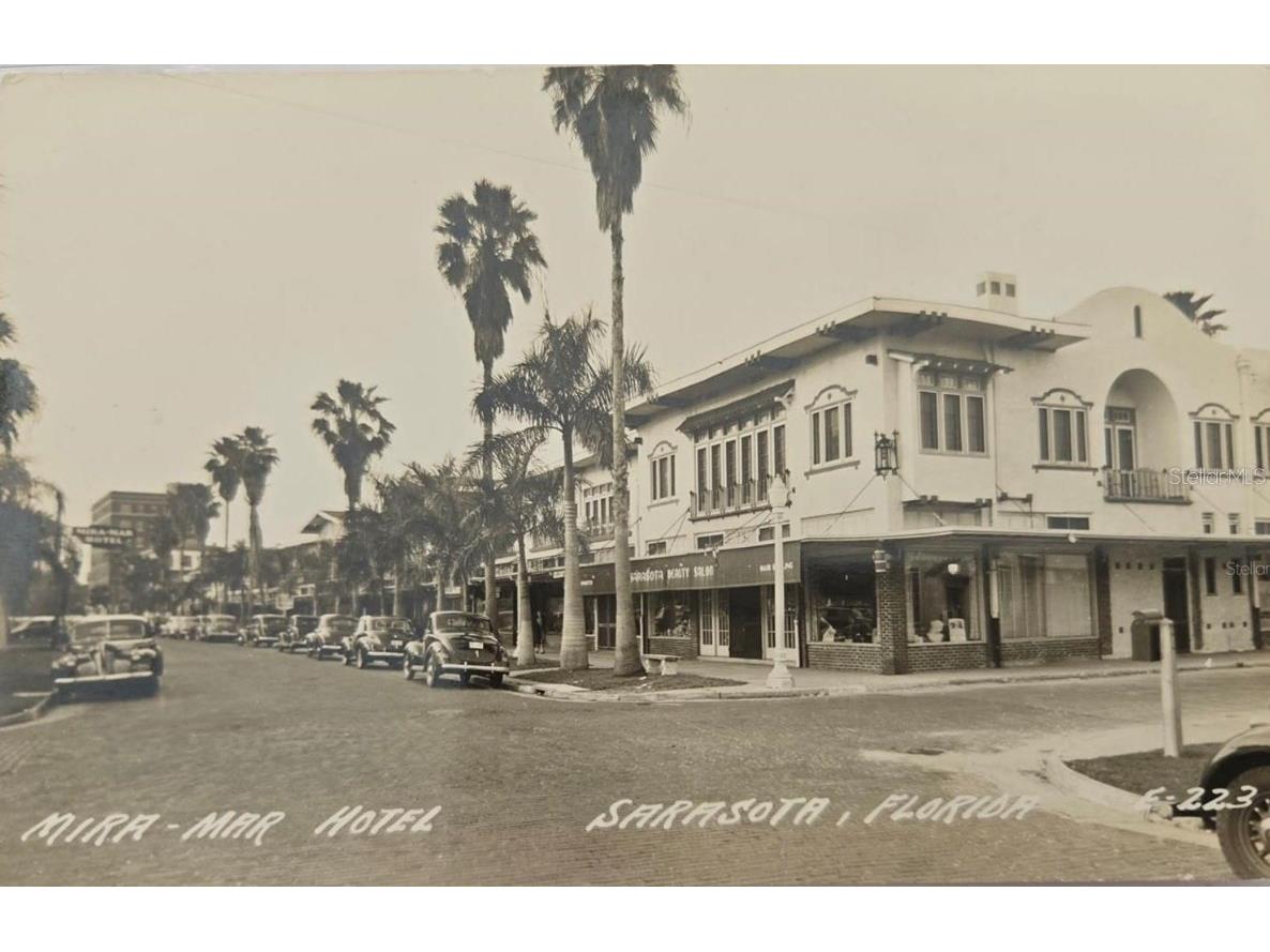 65 S Palm Avenue #804 Sarasota FL 34236 A4670463 image15