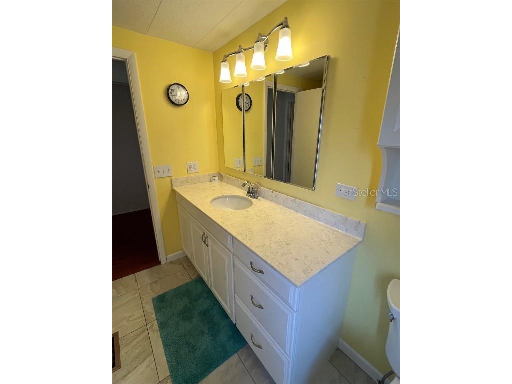 65 Sabal Palm Drive Largo FL 33770 TB8383567 image18