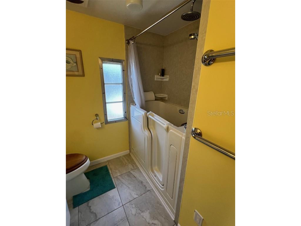 65 Sabal Palm Drive Largo FL 33770 TB8383567 image19