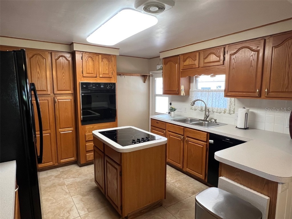 65 Sabal Palm Drive Largo FL 33770 TB8383567 image7