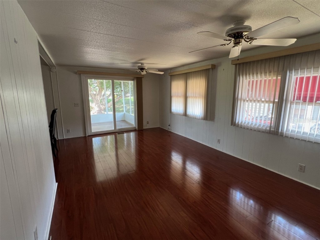 65 Sabal Palm Drive Largo FL 33770 TB8383567 image9