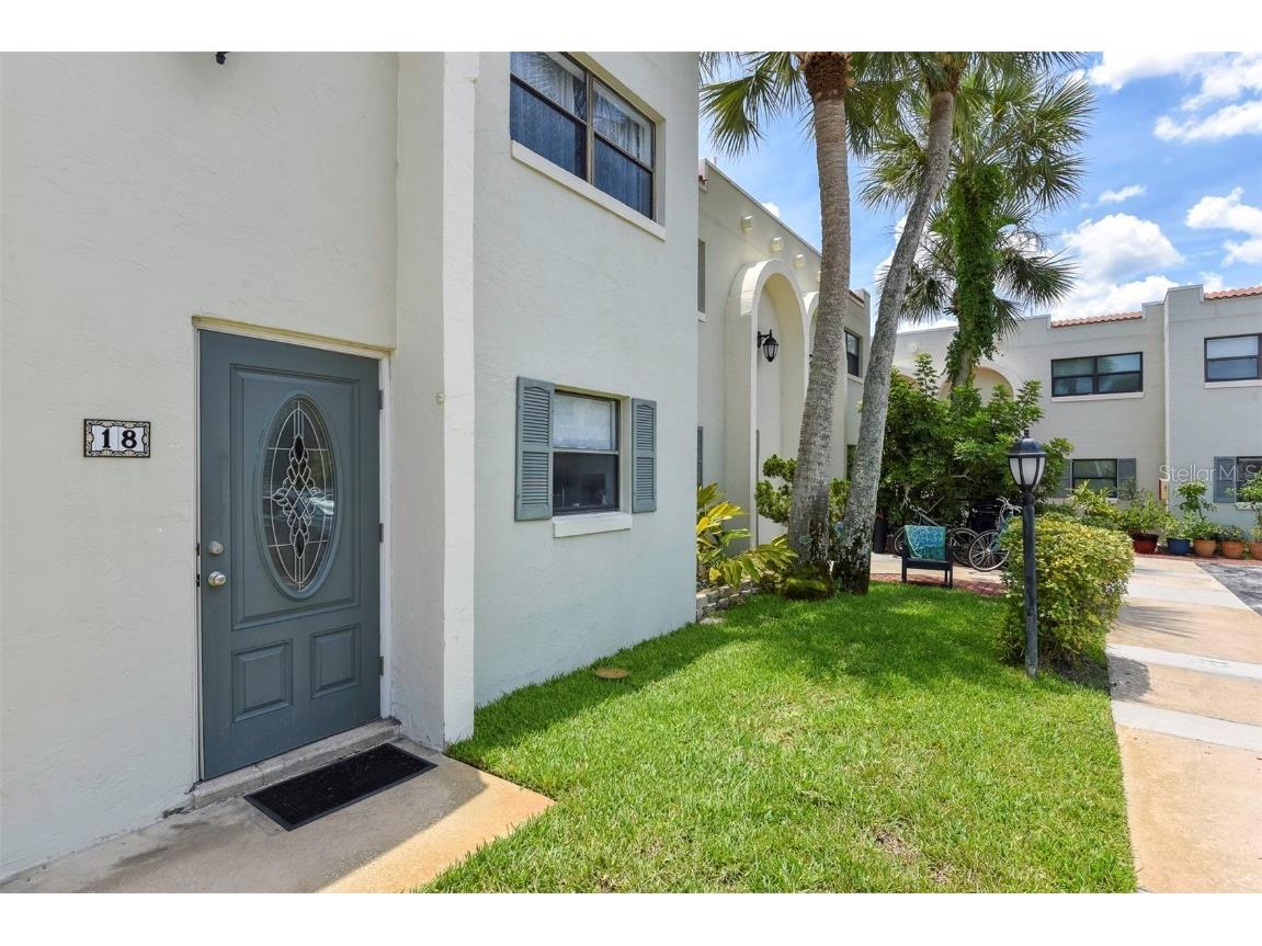 65 Seton Trail #18 Ormond Beach FL 32176 V4937487 image1