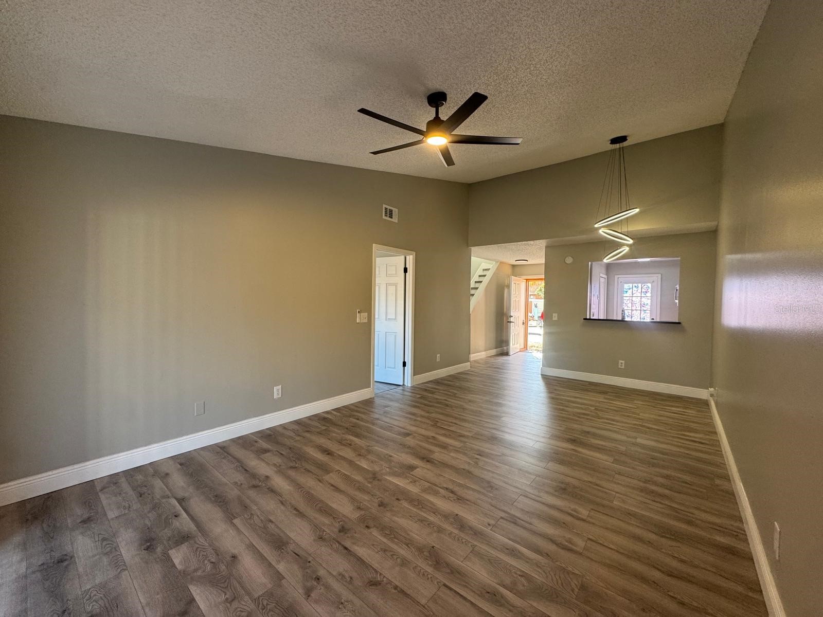 65 Silver Falls Circle Kissimmee FL 34743 S5145049 image12