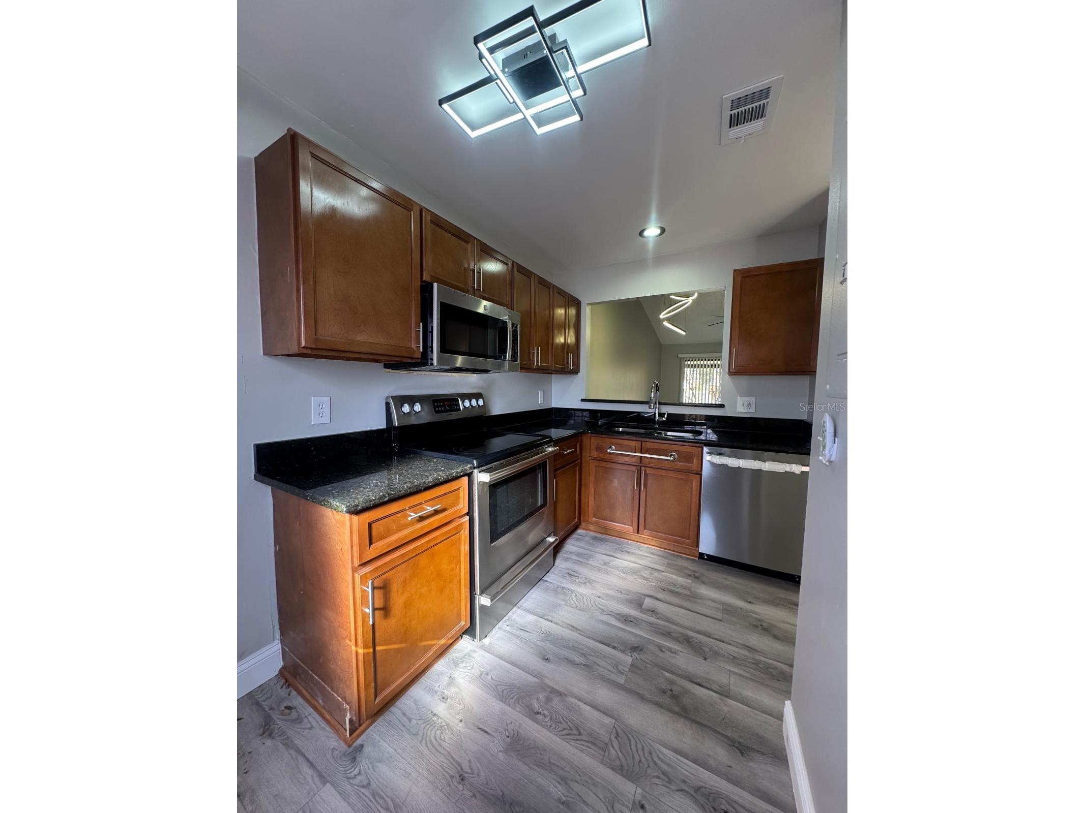 65 Silver Falls Circle Kissimmee FL 34743 S5145049 image9