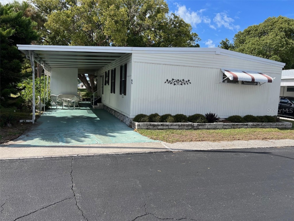 65 Thatch Palm Street E Largo FL 33770 U8221968 image1