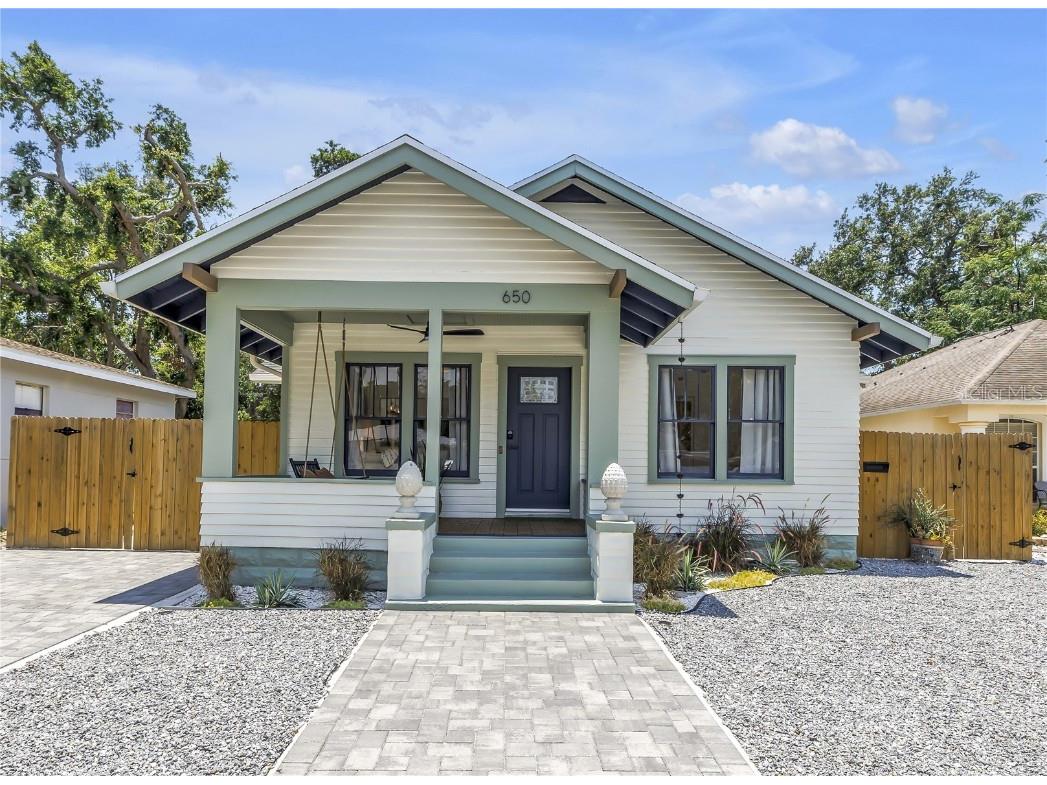 650 63rd Avenue S Saint Petersburg FL 33705 TB8452992 image1