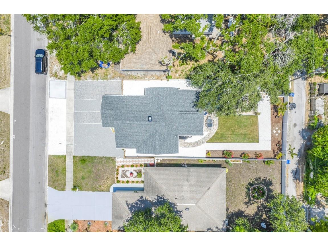 650 63rd Avenue S Saint Petersburg FL 33705 TB8452992 image27