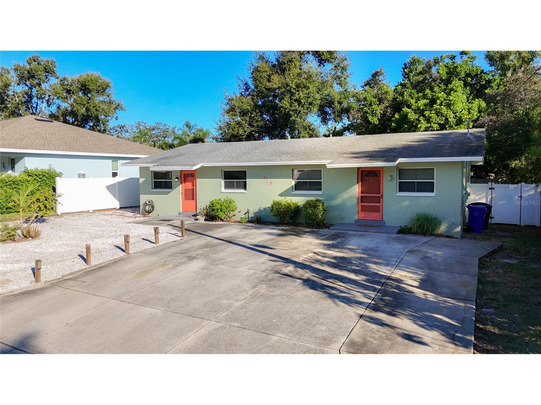 650 Athens Street Dunedin FL 34698 TB8440179 image1