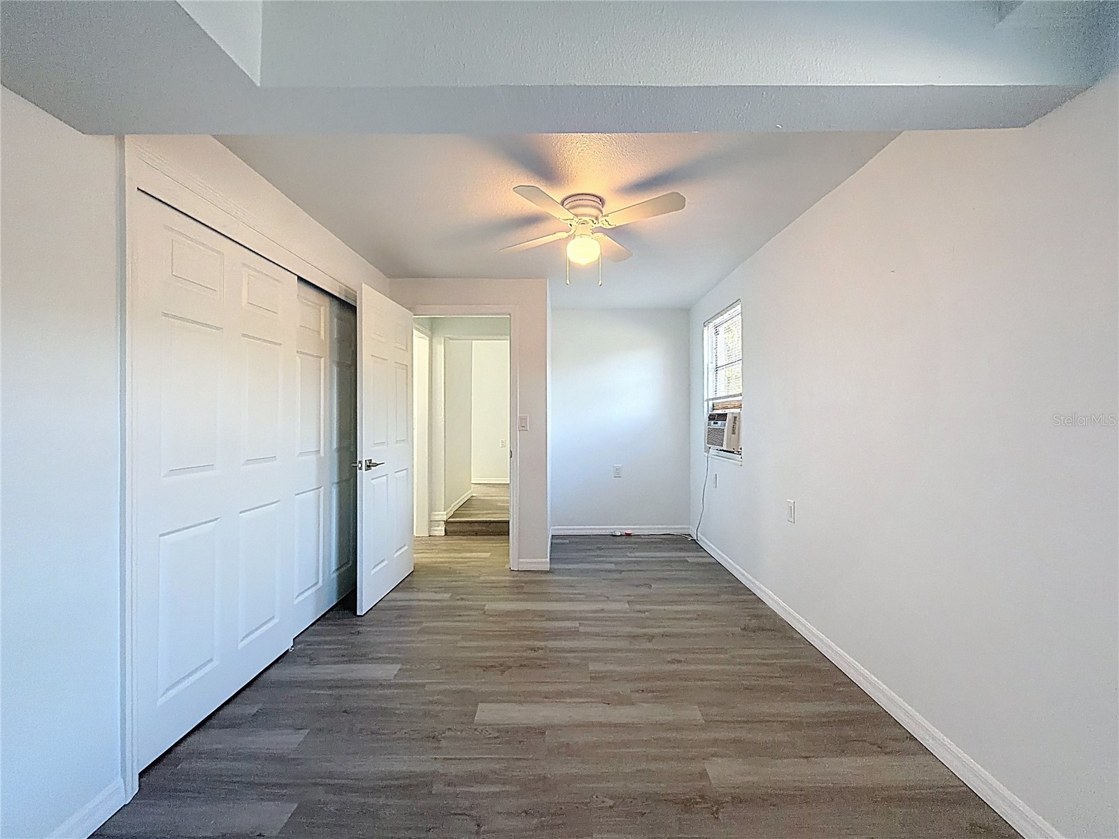 650 E Harbor Drive S Saint Petersburg FL 33705 TB8494418 image10