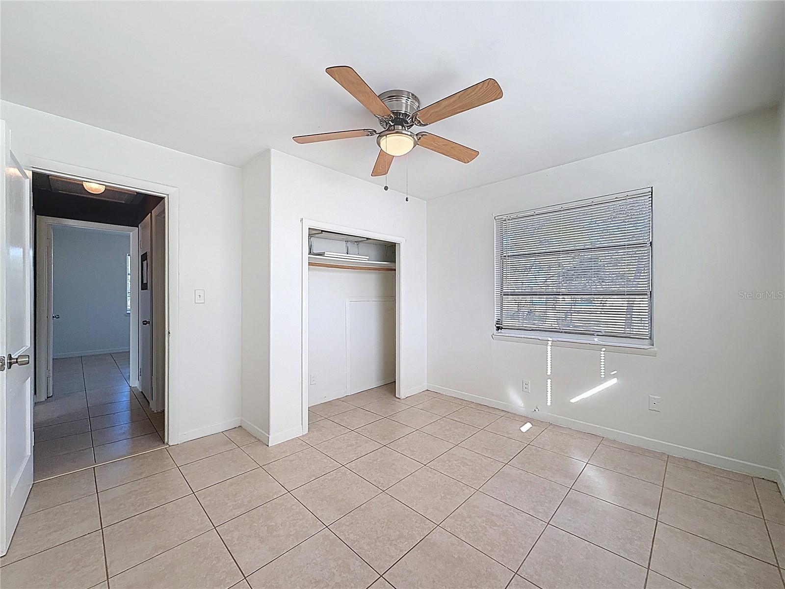 650 E Harbor Drive S Saint Petersburg FL 33705 TB8494418 image33