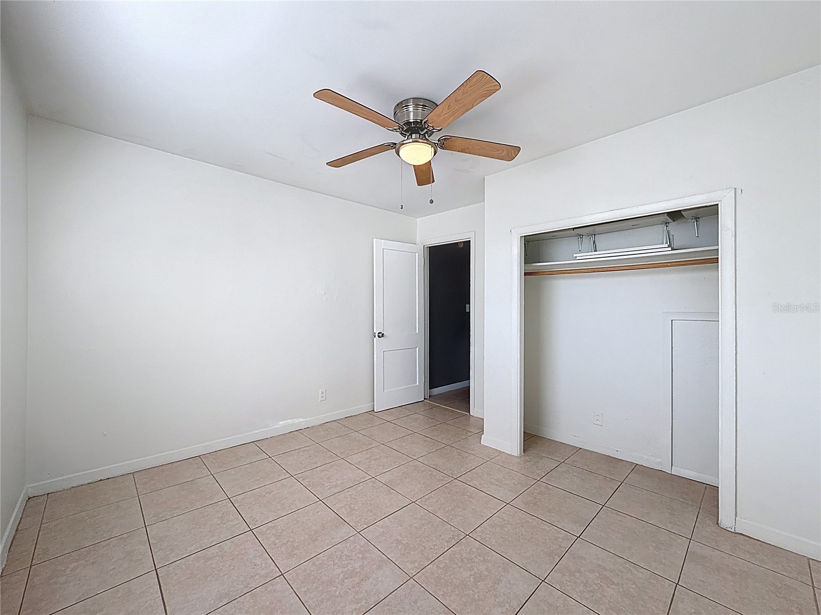 650 E Harbor Drive S Saint Petersburg FL 33705 TB8494418 image34