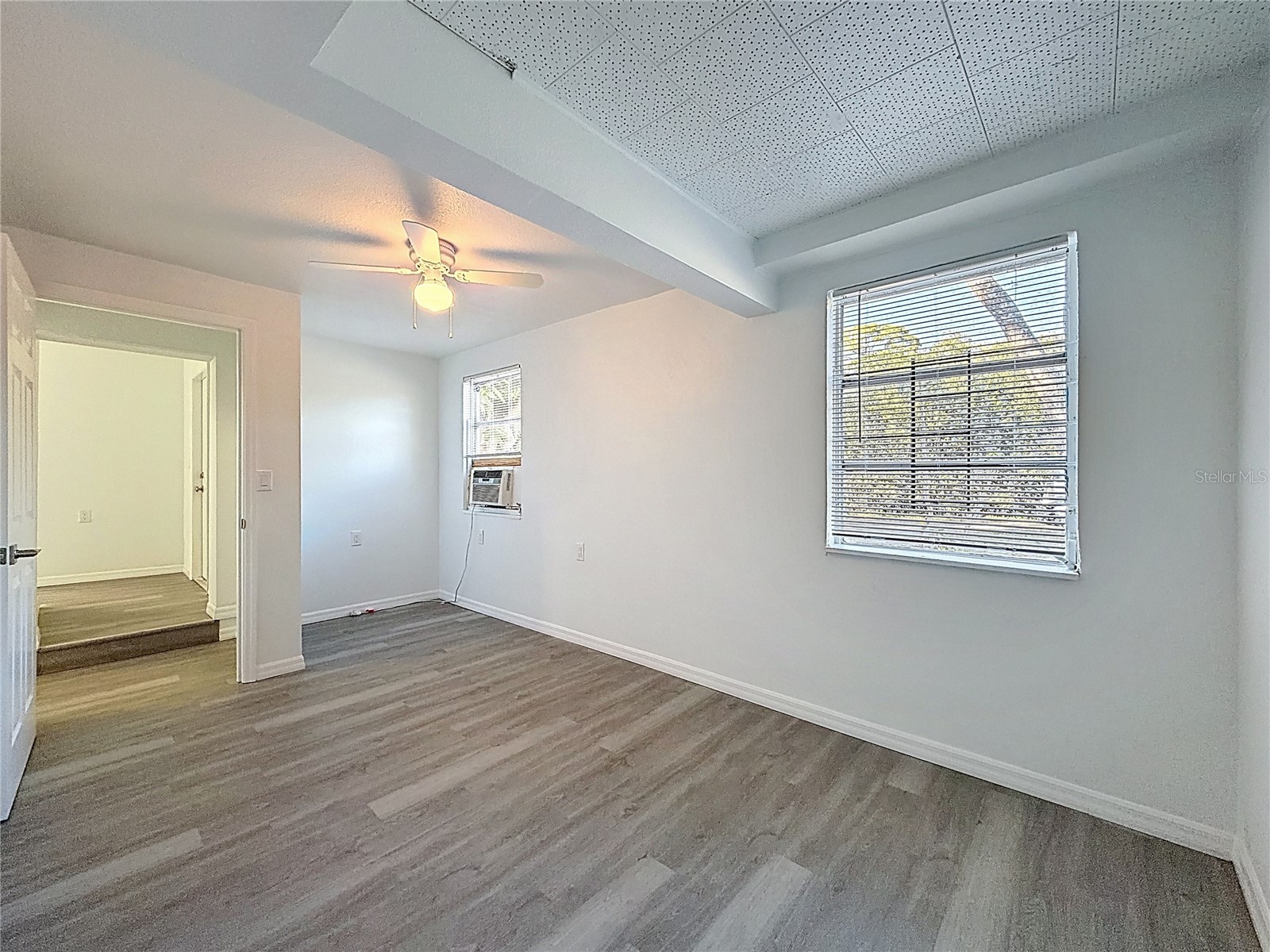 650 E Harbor Drive S Saint Petersburg FL 33705 TB8494418 image9