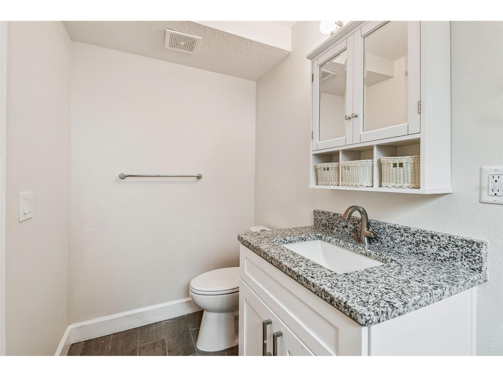 650 E Tarpon Avenue #C1 Tarpon Springs FL 34689 TB8517765 image29