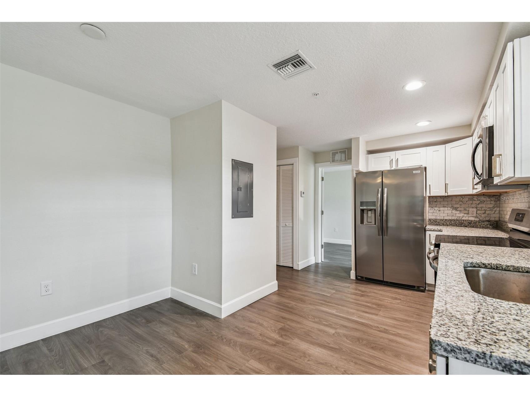 650 E Tarpon Avenue #C1 Tarpon Springs FL 34689 TB8517765 image5