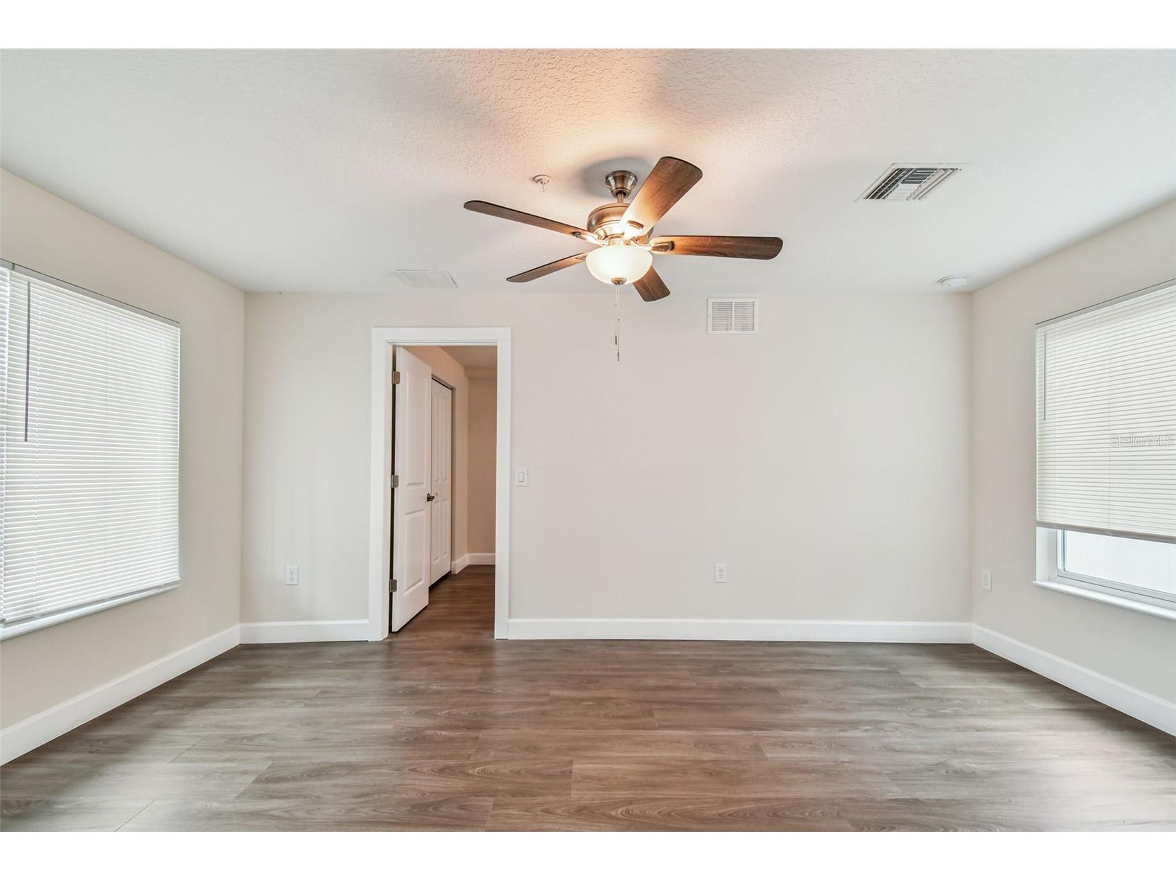 650 E Tarpon Avenue #C1 Tarpon Springs FL 34689 TB8517765 image9