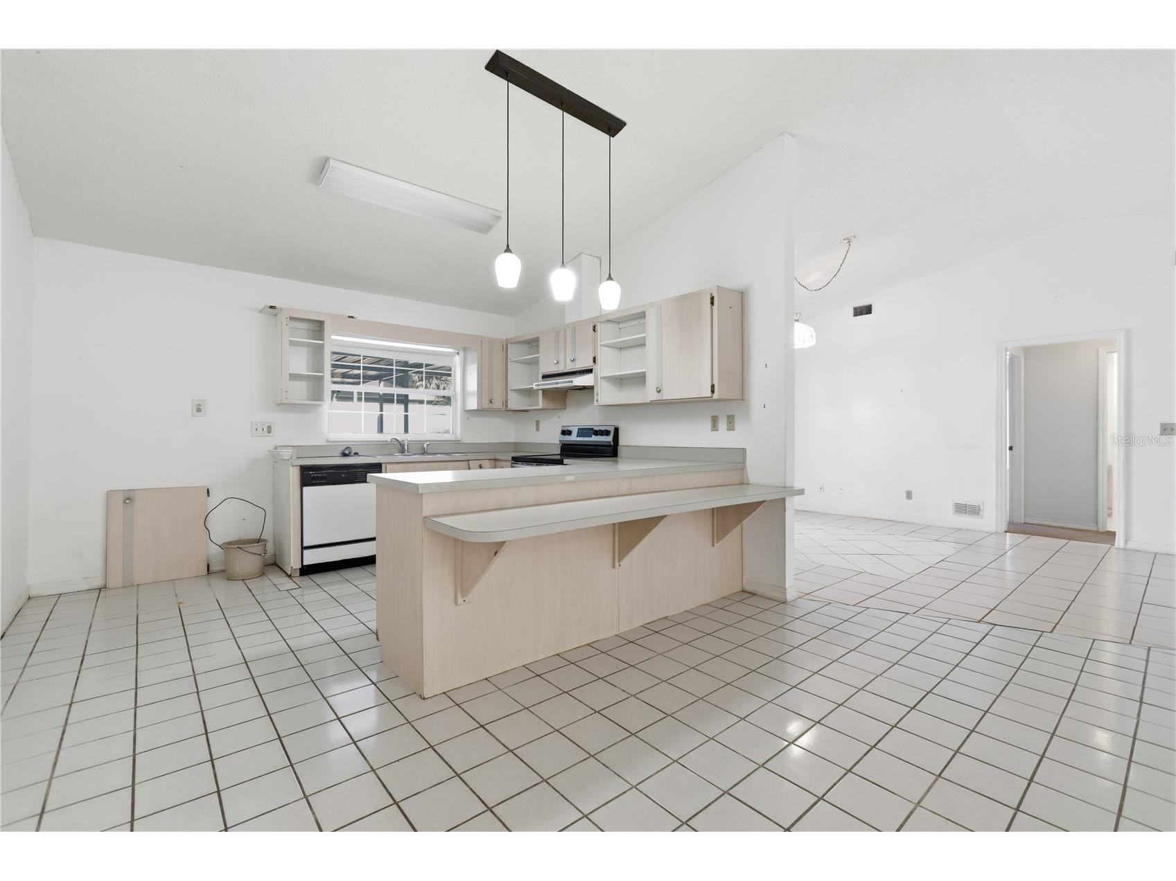 650 E Voorhis Avenue Deland FL 32724 V4947632 image14