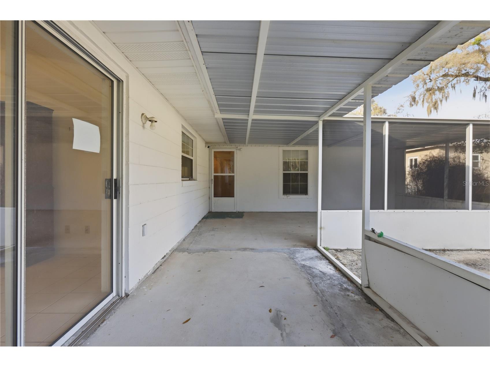 650 E Voorhis Avenue Deland FL 32724 V4947632 image40