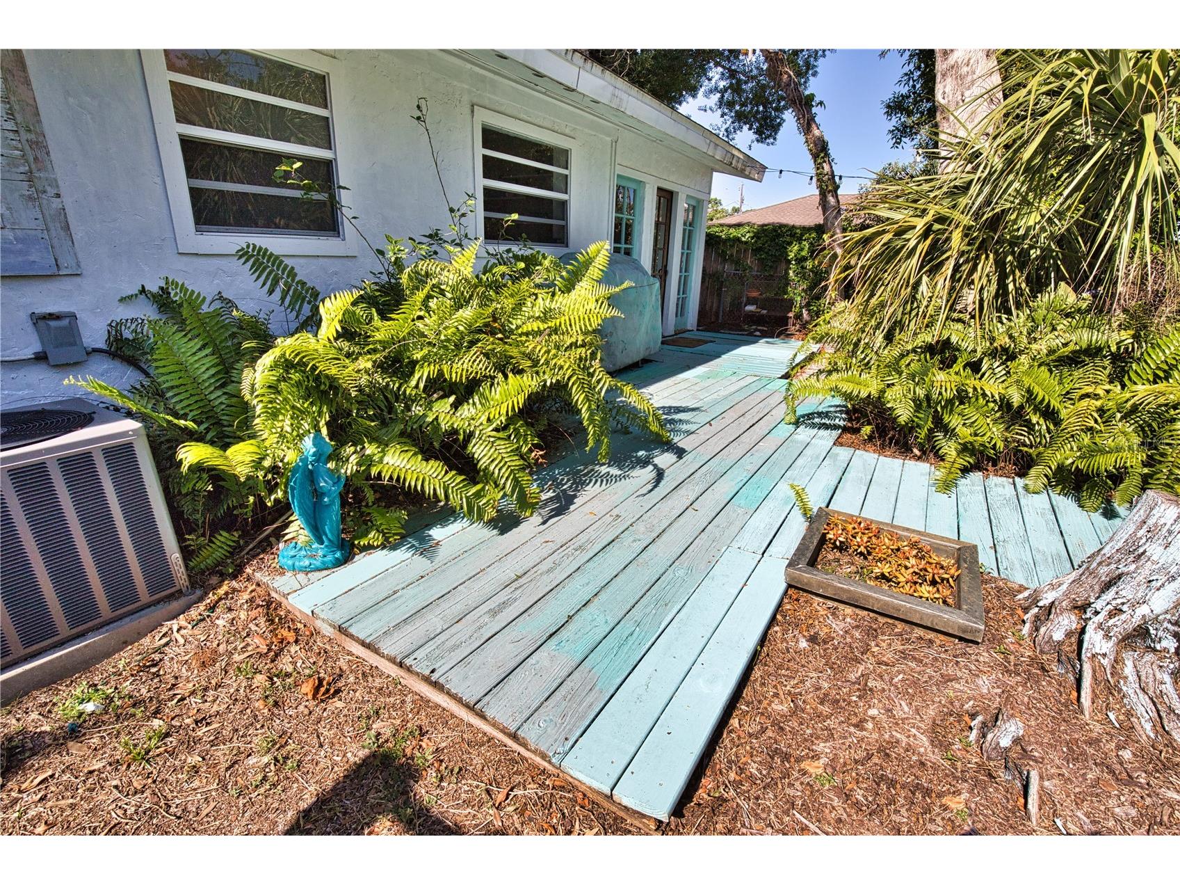 650 Edwards Street Englewood FL 34223 A4691958 image44