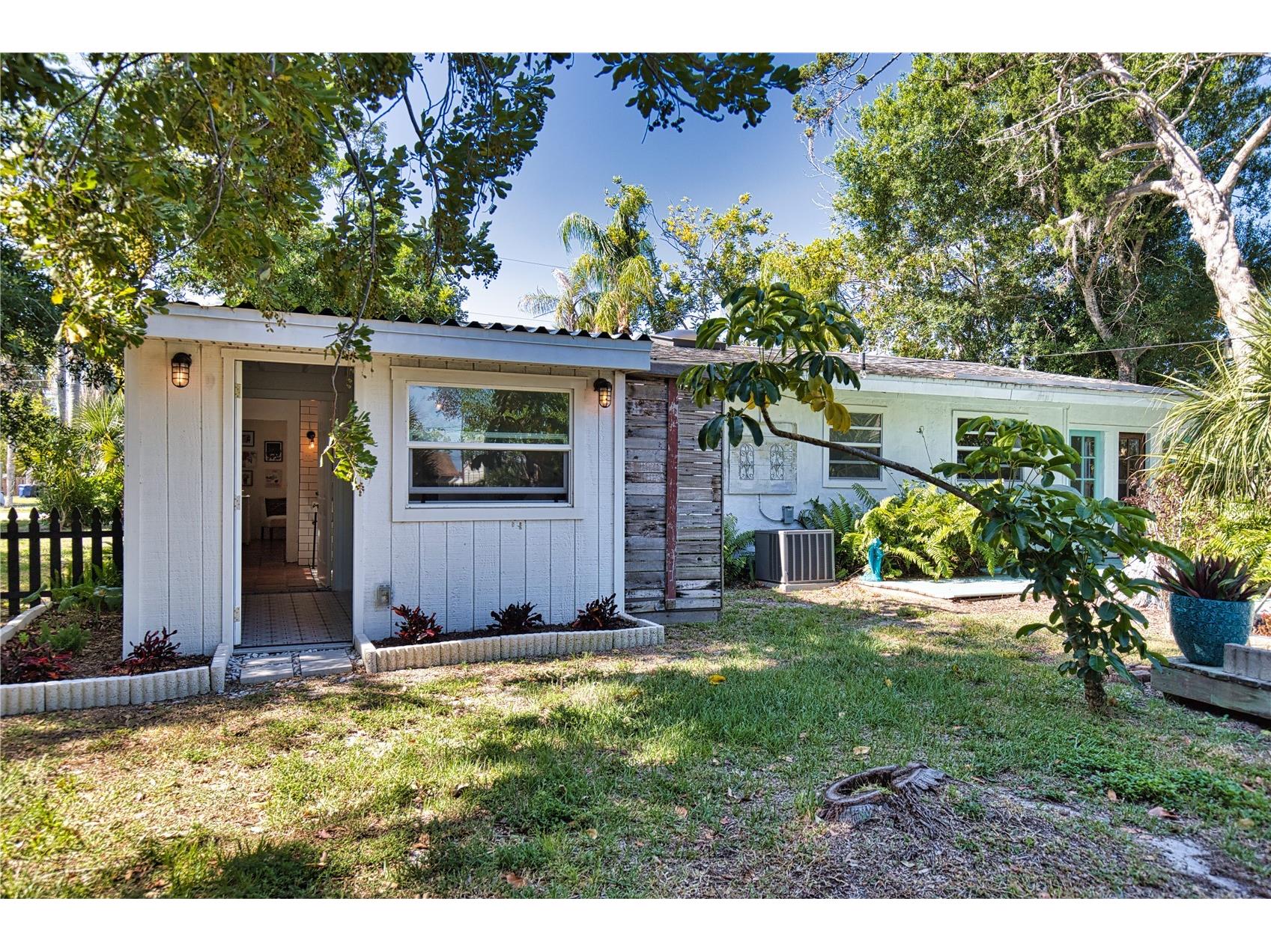 650 Edwards Street Englewood FL 34223 A4691958 image53