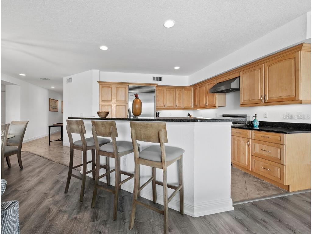 650 Golden Gate Point #401 Sarasota FL 34236 - SARASOTA BAY A4636416 image14