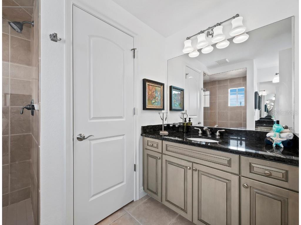 650 Golden Gate Point #401 Sarasota FL 34236 - SARASOTA BAY A4636416 image22