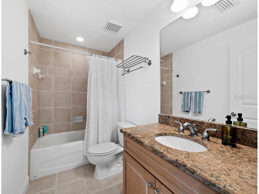 650 Golden Gate Point #401 Sarasota FL 34236 - SARASOTA BAY A4636416 image24