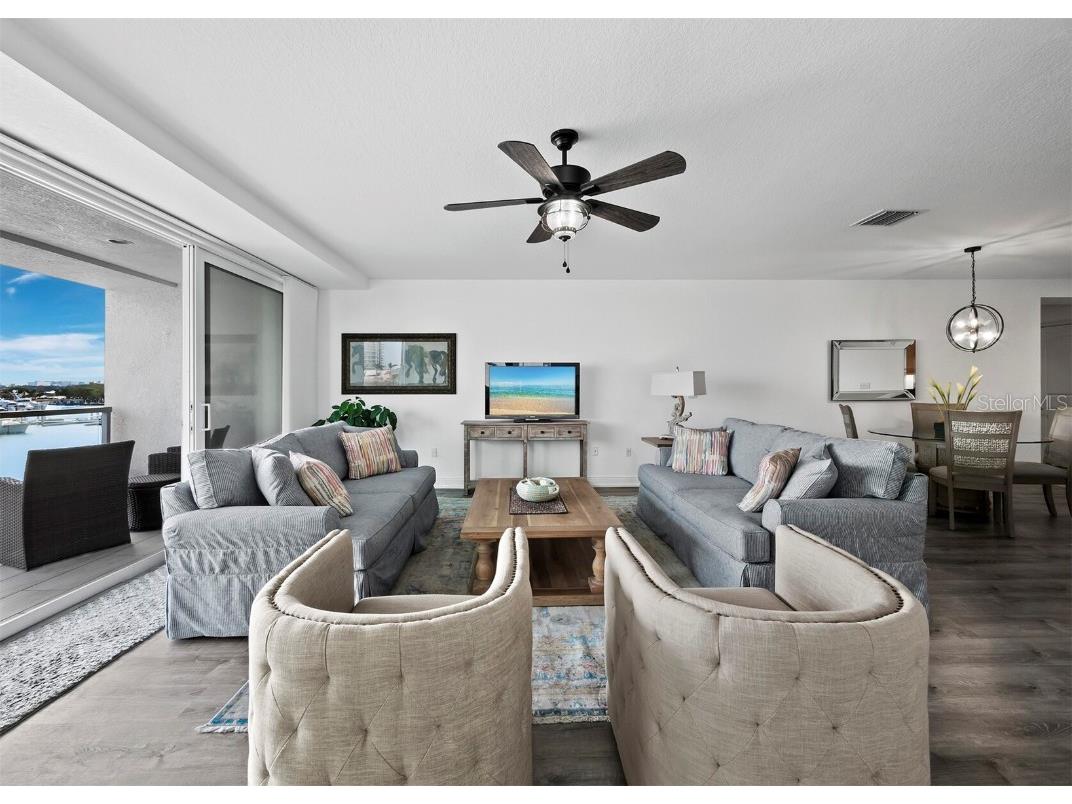 650 Golden Gate Point #401 Sarasota FL 34236 - SARASOTA BAY A4636416 image8