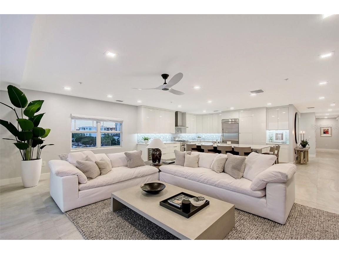 650 Golden Gate Point #403 Sarasota FL 34236 - SARASOTA BAY A4640169 image13