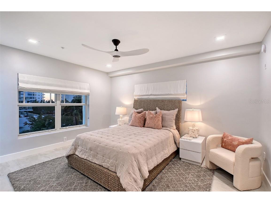 650 Golden Gate Point #403 Sarasota FL 34236 - SARASOTA BAY A4640169 image29