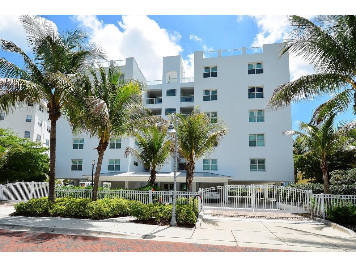 650 Golden Gate Point #602 Sarasota FL 34236 - SARASOTA BAY A4667515 image2