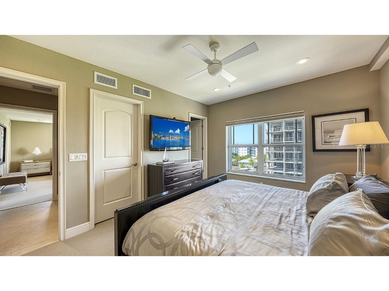 650 Golden Gate Point #602 Sarasota FL 34236 - SARASOTA BAY A4667515 image33