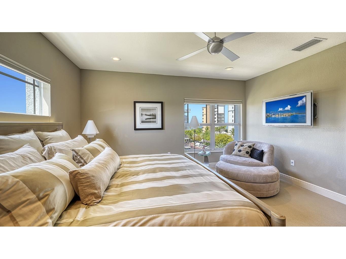 650 Golden Gate Point #602 Sarasota FL 34236 - SARASOTA BAY A4667515 image36