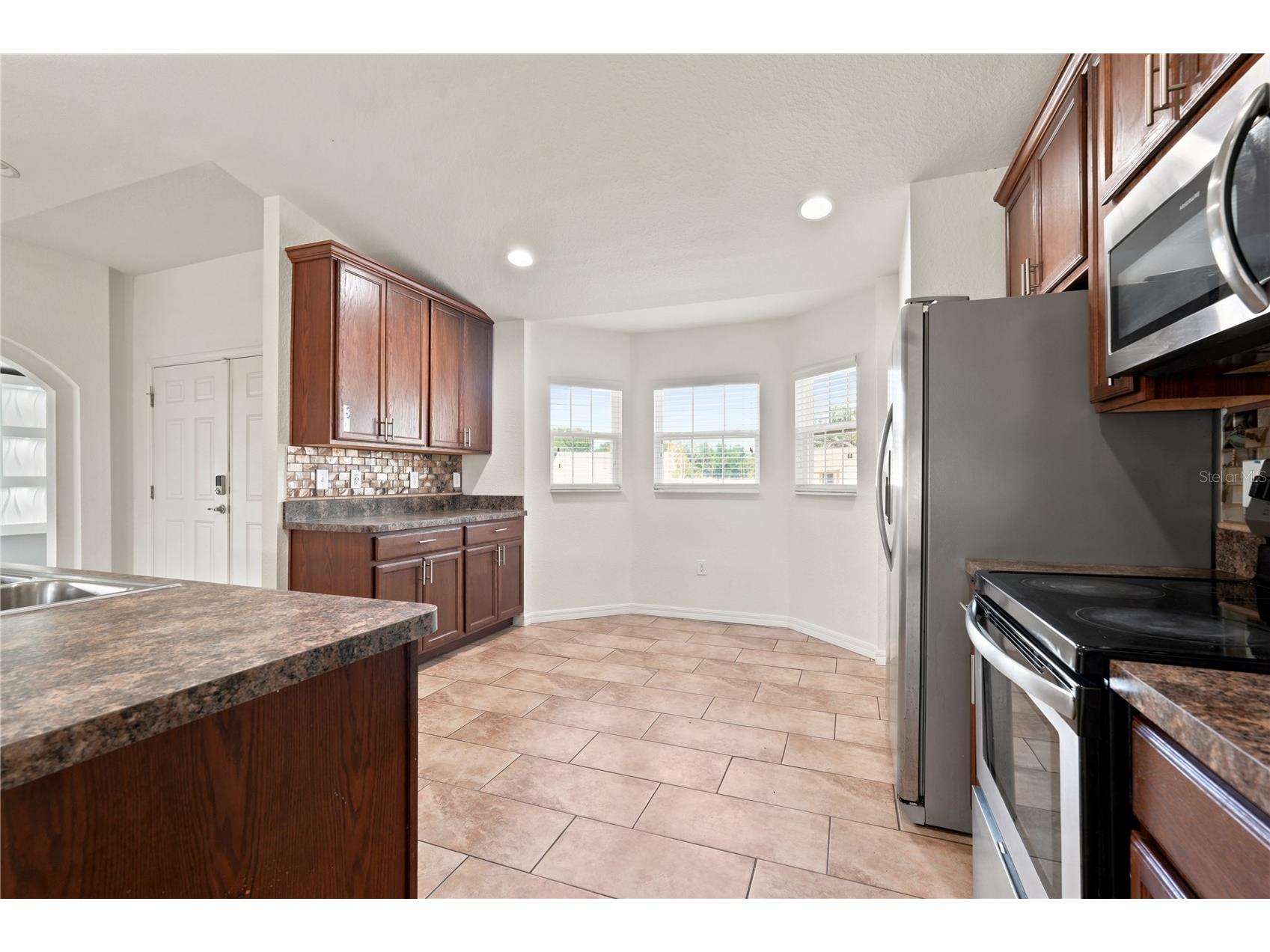 650 Hidden Lakes Court Haines City FL 33844 O6410710 image12