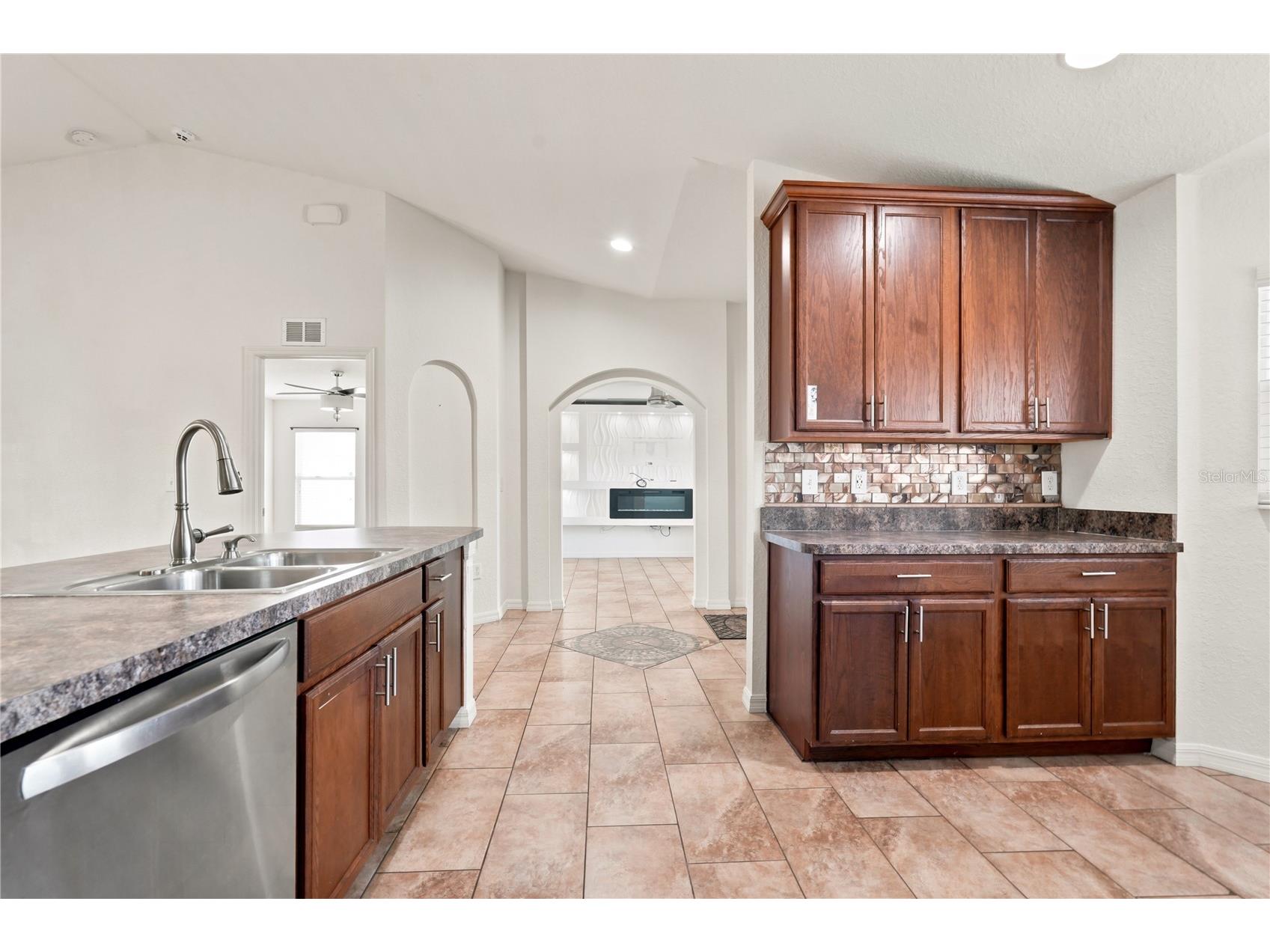 650 Hidden Lakes Court Haines City FL 33844 O6410710 image13