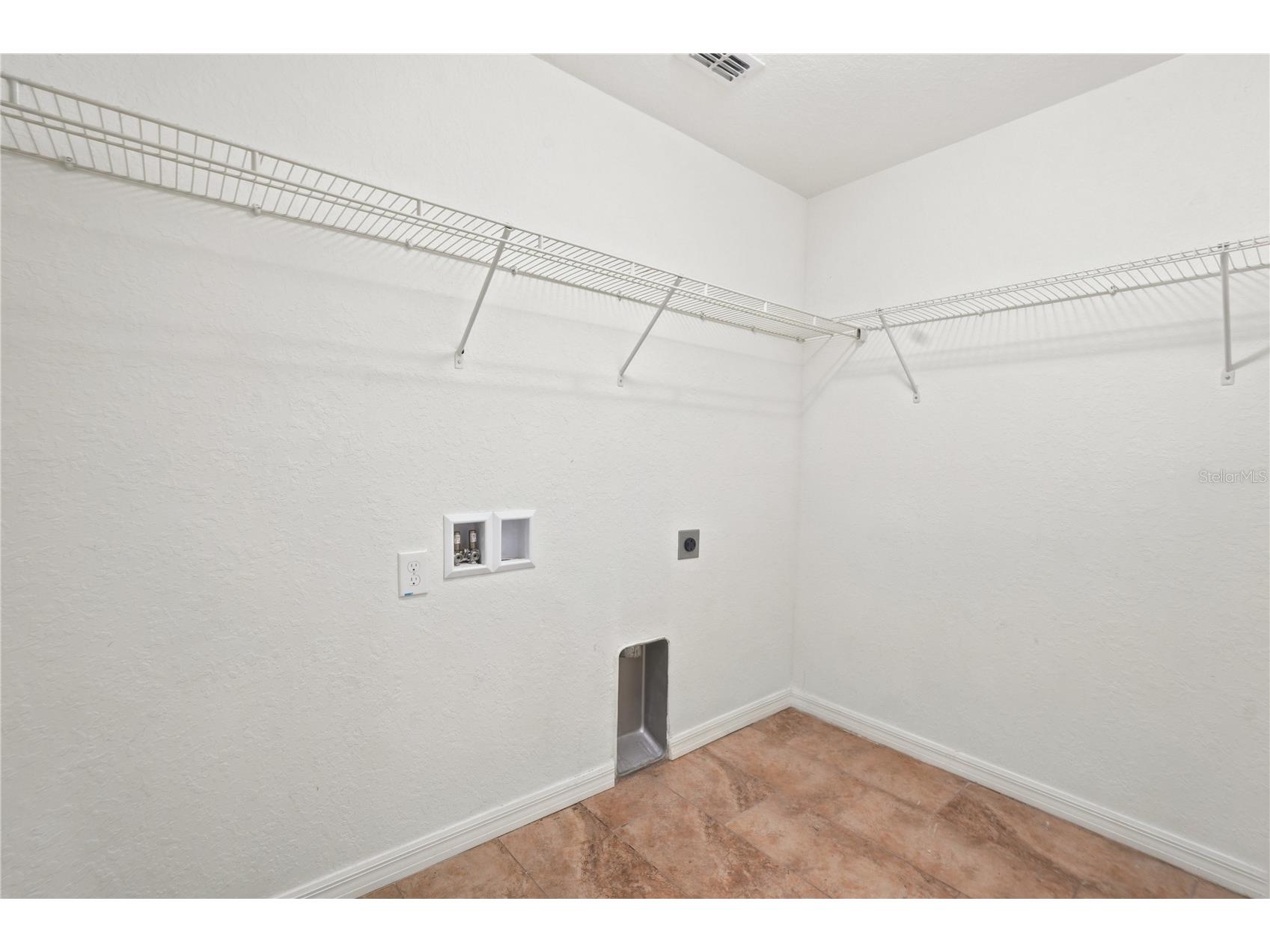 650 Hidden Lakes Court Haines City FL 33844 O6410710 image17