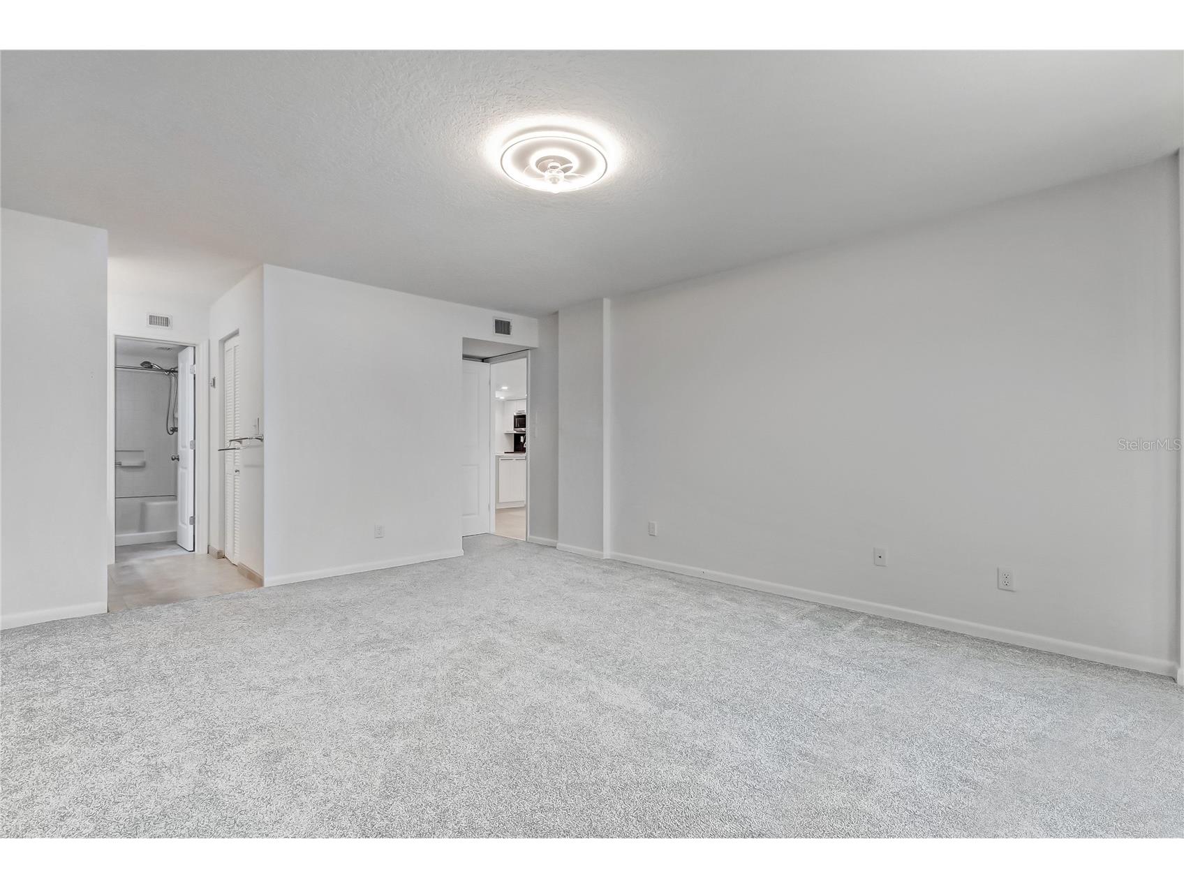 650 Island Way #106 Clearwater Beach FL 33767 - MANADALAY CHANNEL TB8464298 image23