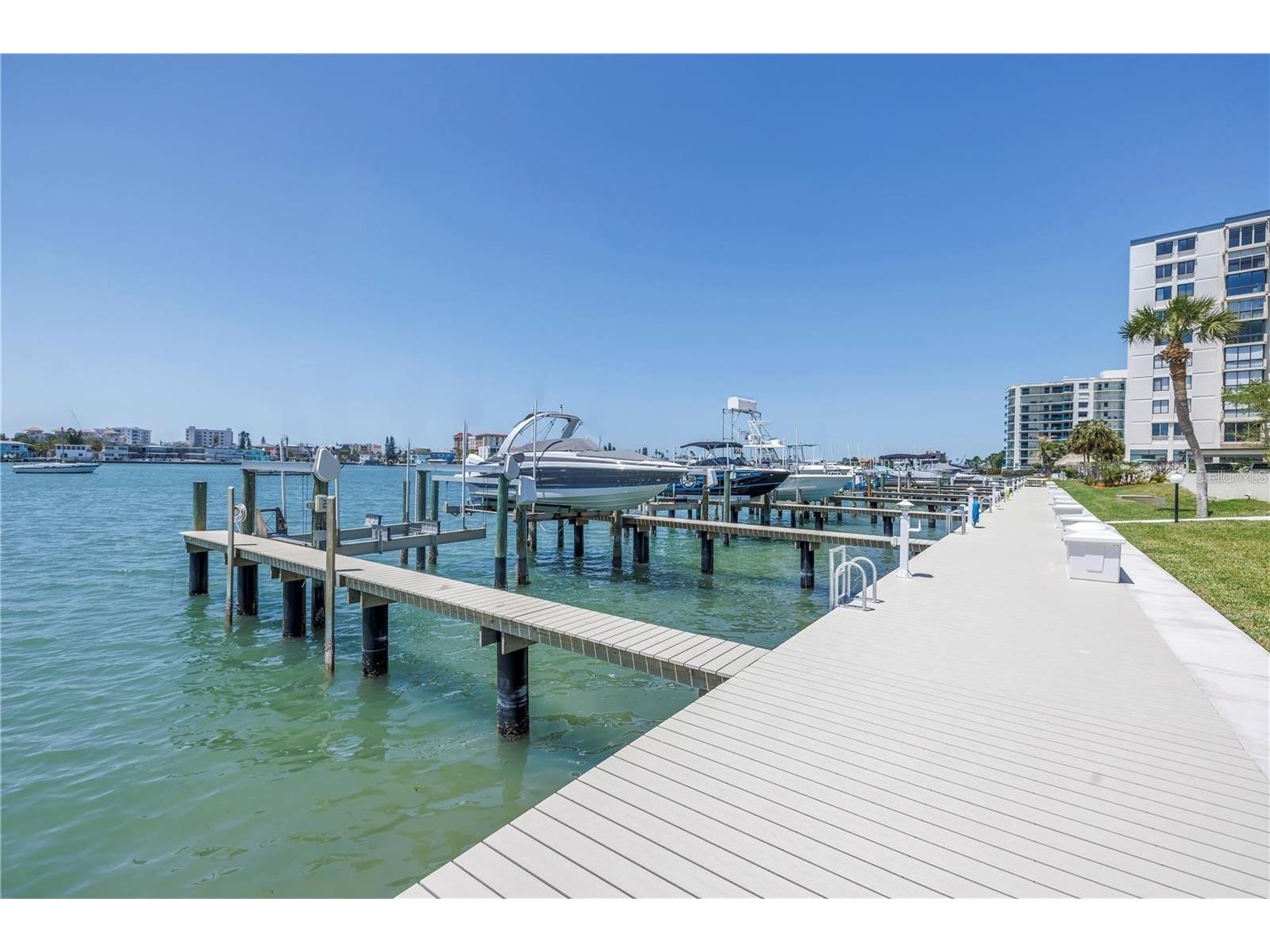 650 Island Way #106 Clearwater Beach FL 33767 - MANADALAY CHANNEL TB8464298 image35
