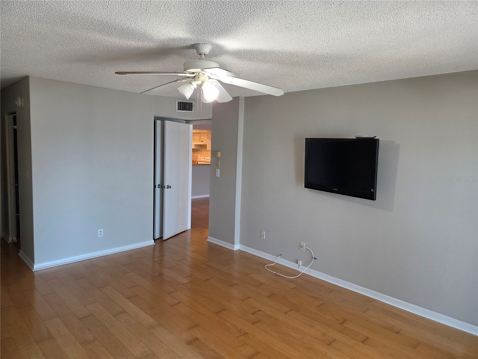 650 Island Way #202 Clearwater Beach FL 33767 TB8502064 image24