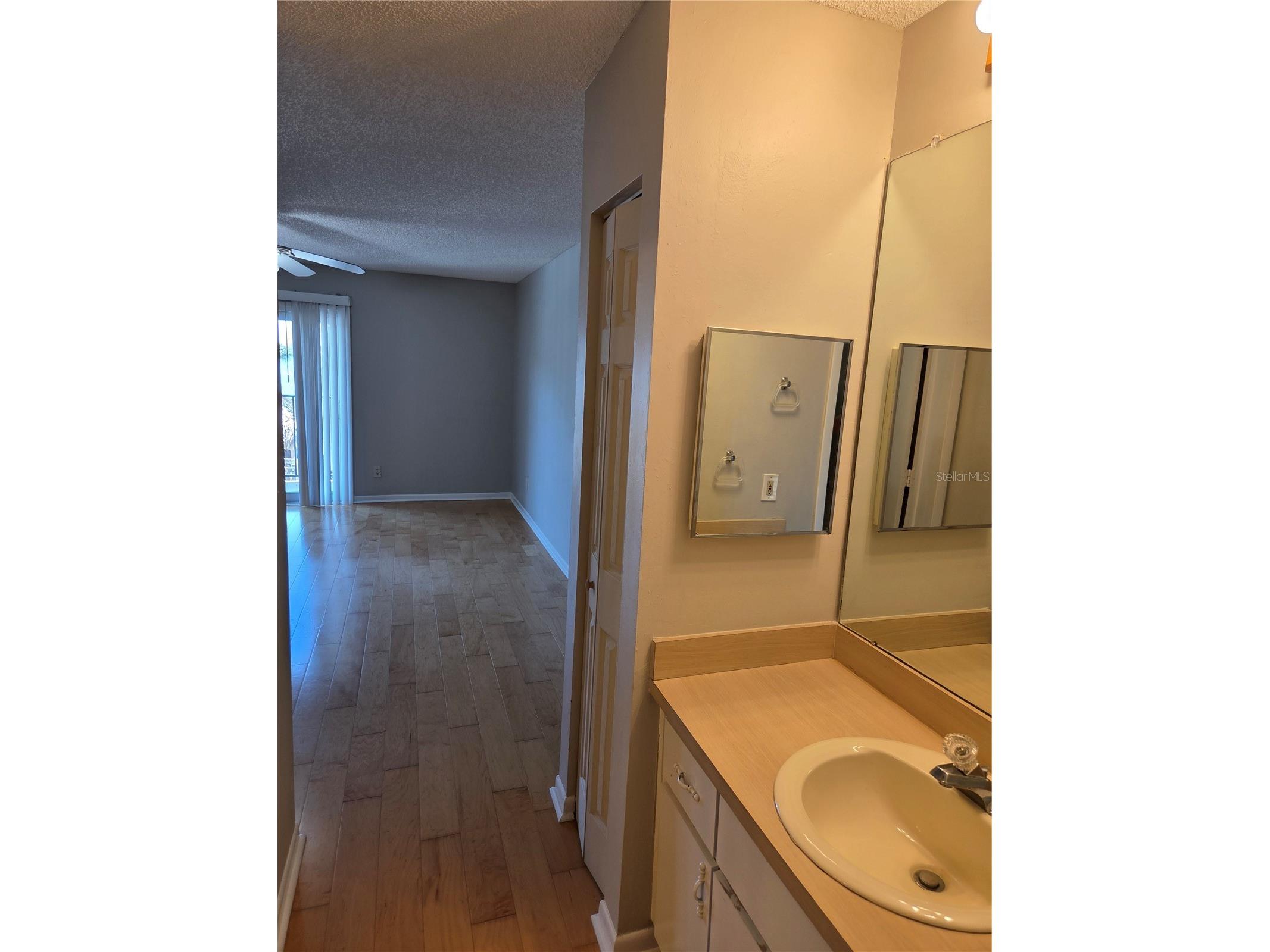 650 Island Way #202 Clearwater Beach FL 33767 TB8502064 image33