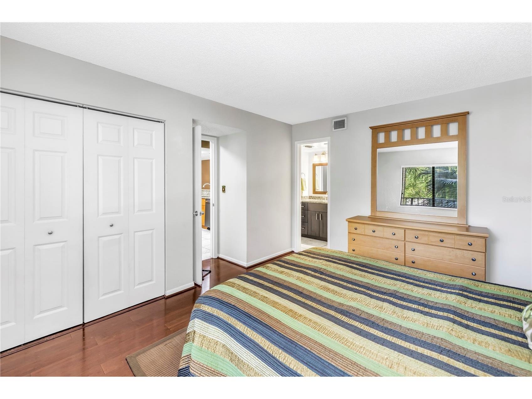 650 Island Way #204 Clearwater Beach FL 33767 TB8471463 image21