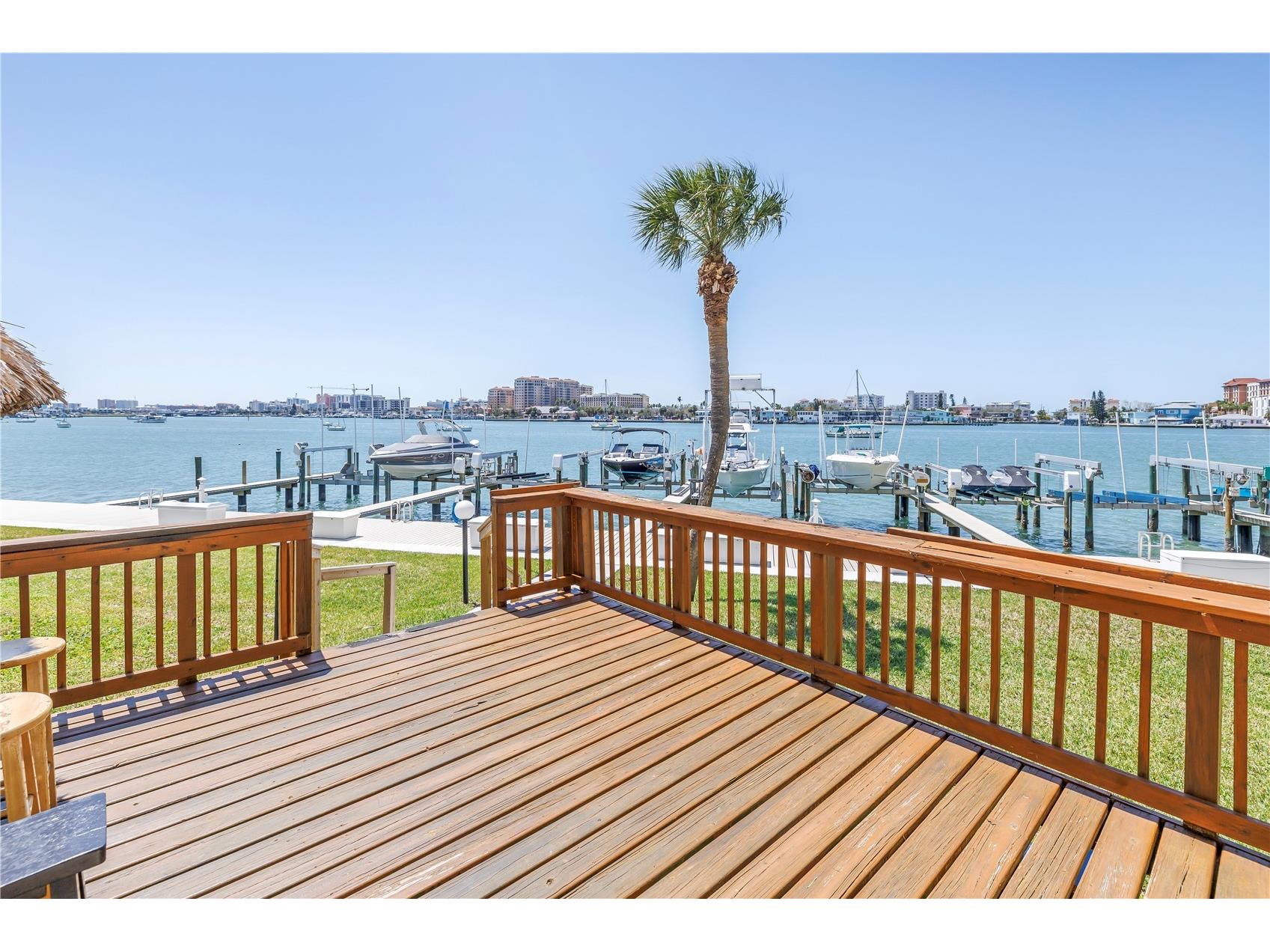 650 Island Way #204 Clearwater Beach FL 33767 TB8471463 image39
