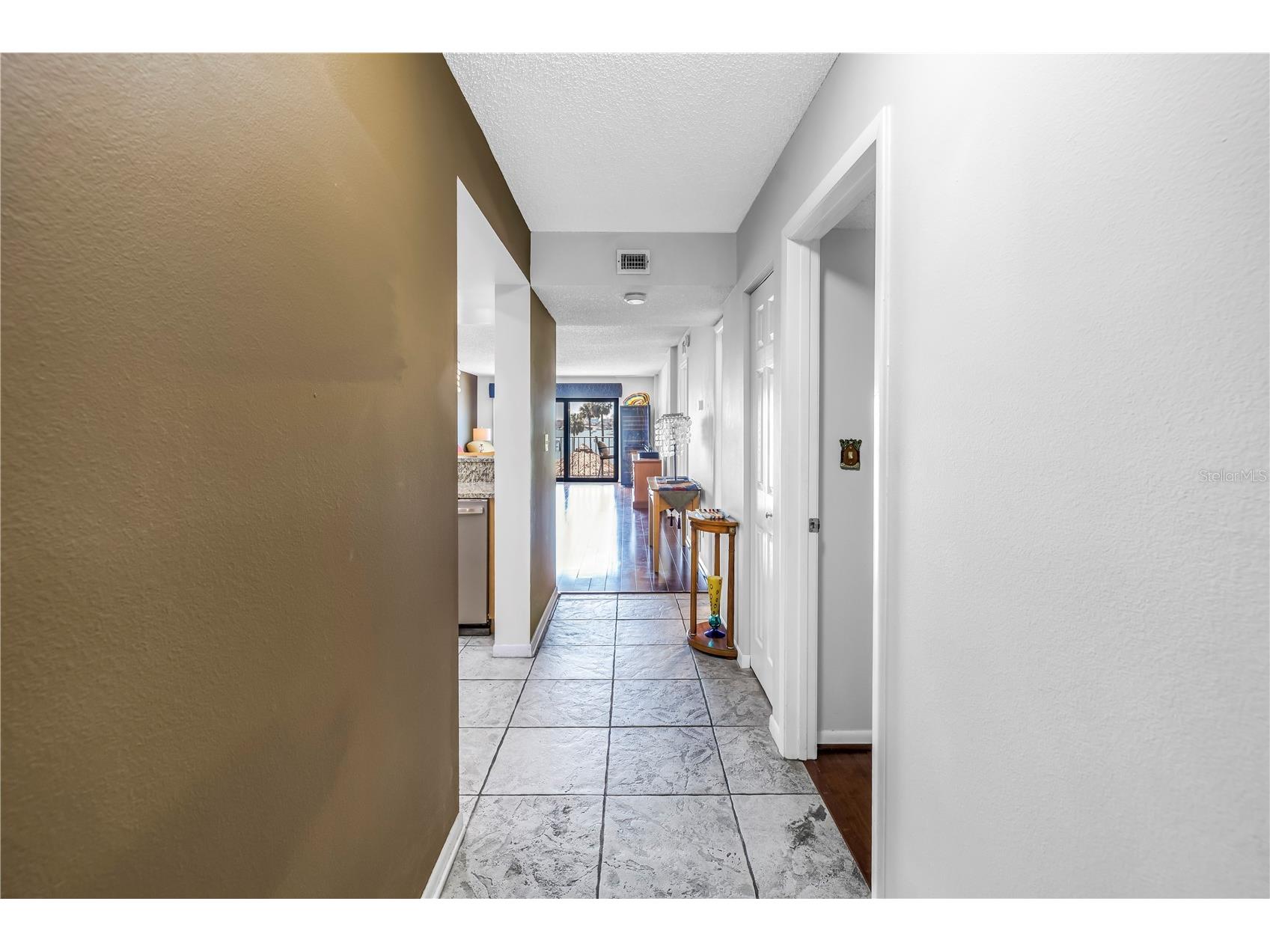 650 Island Way #204 Clearwater Beach FL 33767 TB8471463 image4