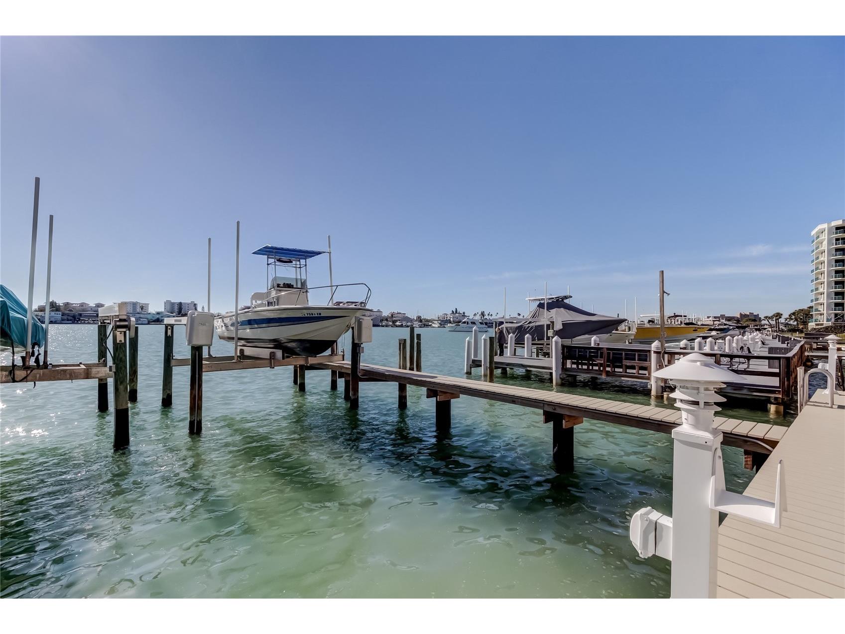 650 Island Way #206 Clearwater Beach FL 33767 TB8480168 image43