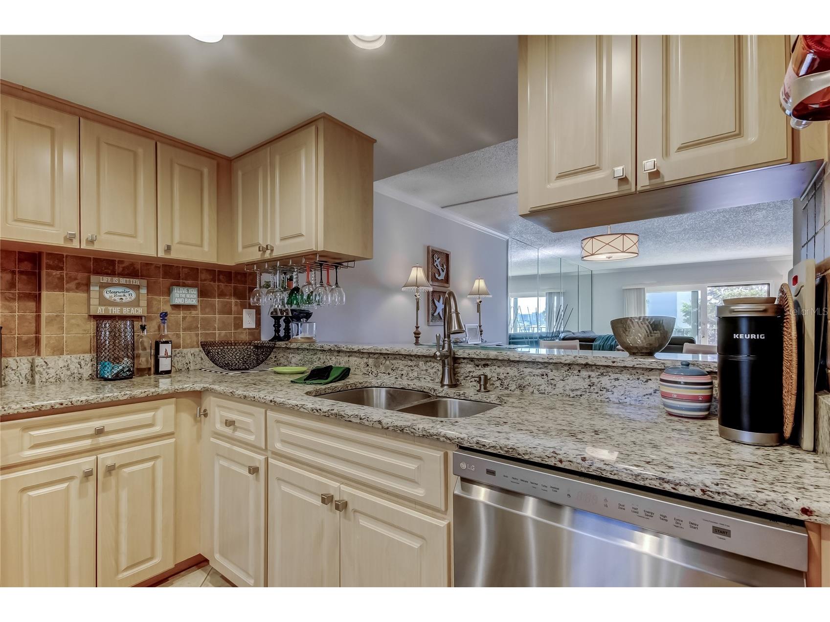 650 Island Way #206 Clearwater Beach FL 33767 TB8480168 image8