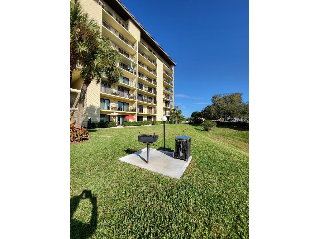 650 Island Way #208 Clearwater FL 33767 TB8457592 image2
