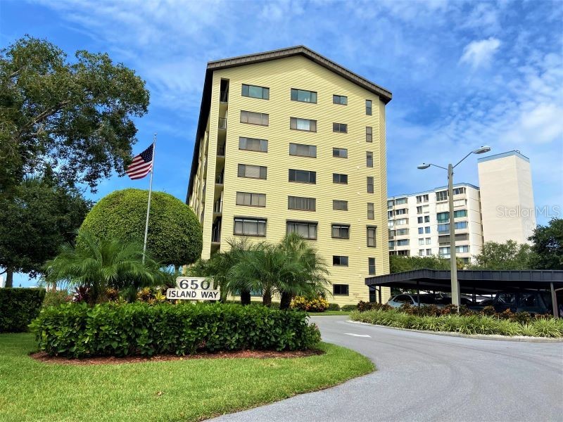 650 Island Way #708 Clearwater Beach FL 33767 TB8470621 image2