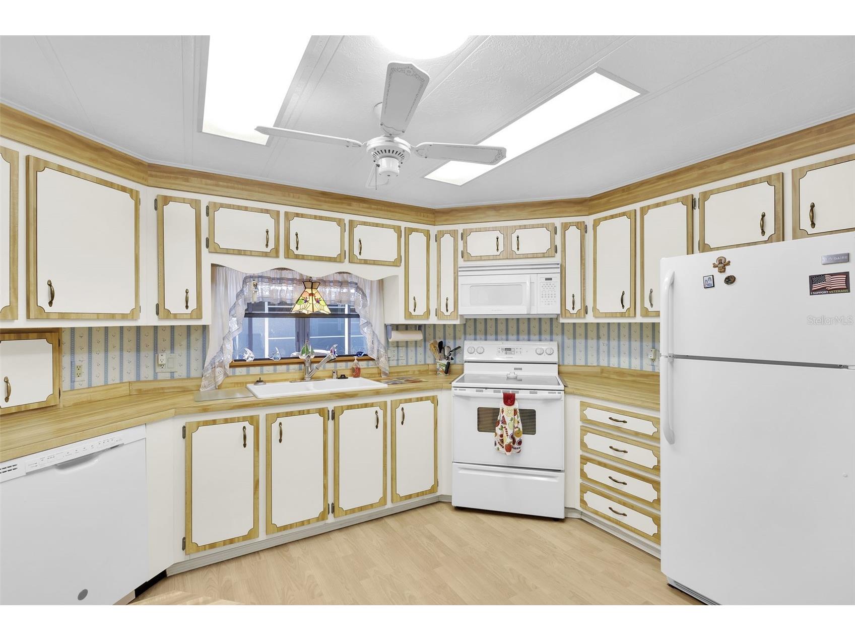 650 La Sala North Port FL 34287 TB8475419 image4