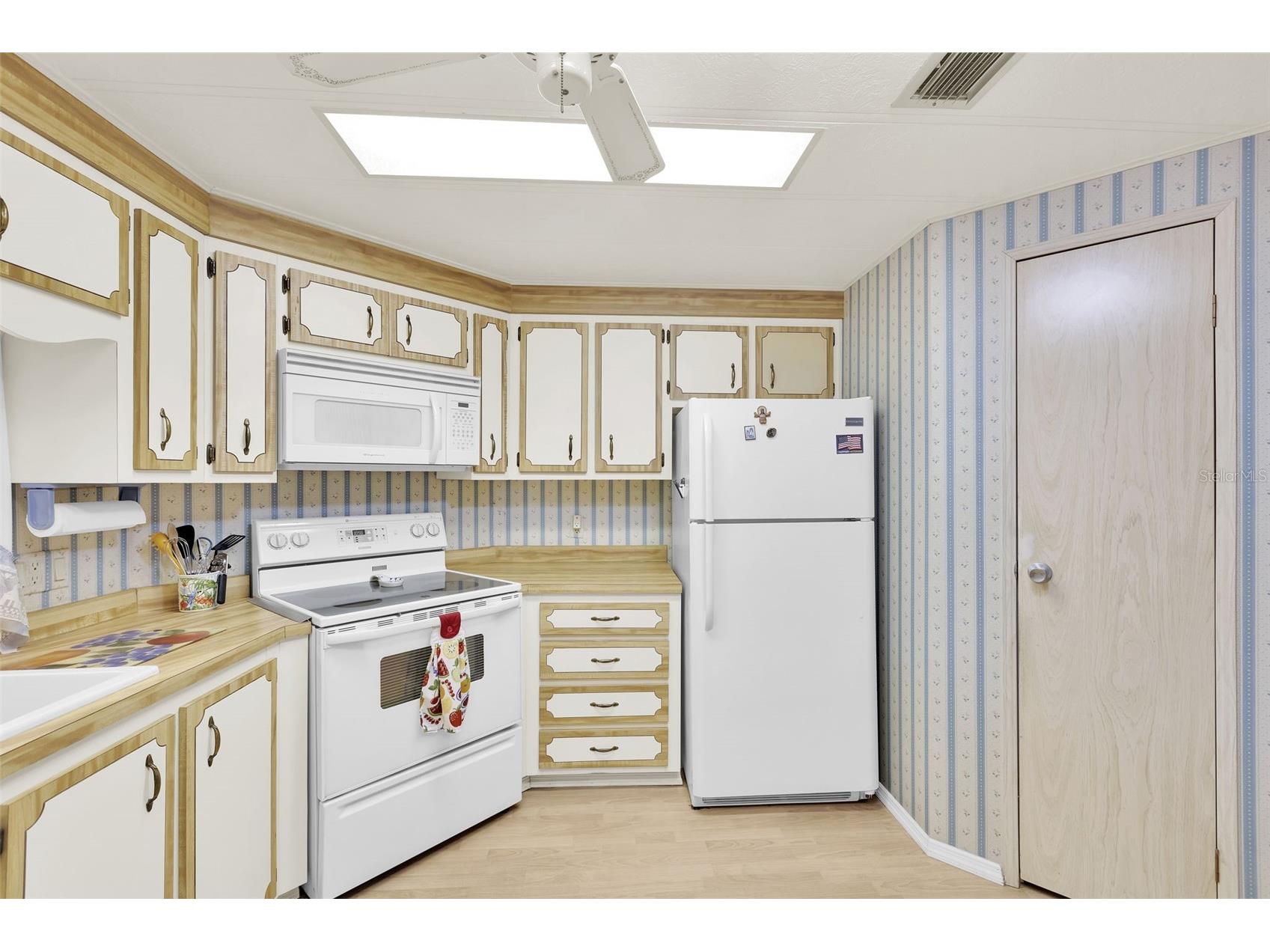 650 La Sala North Port FL 34287 TB8475419 image7