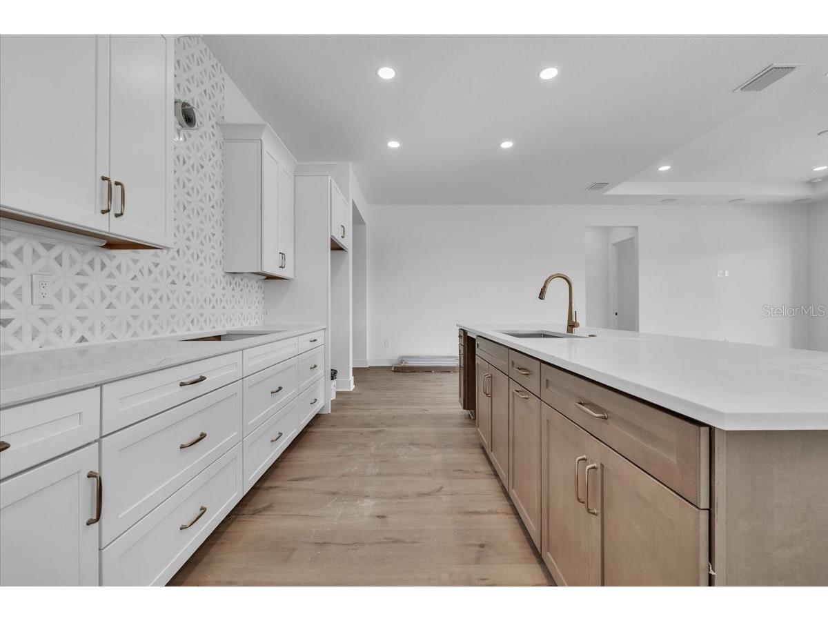 650 Maldives Trail Sarasota FL 34234 C7521548 image12